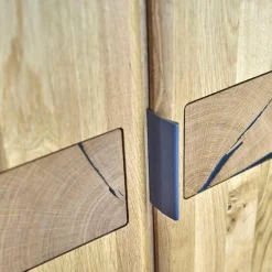 Drehtürenschrank Endlosschrank Wildeiche Massiv Parkettverleimt mit Beleuchtung