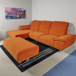 Ecksofa 4300 Stoff Vincent Soft Terra Orange Sichtrahmen Wildeiche Geölt Fuß Metallkufe Edelstahlfarbig Mit Hocker