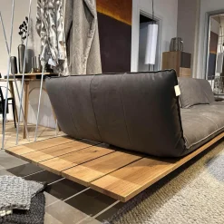 Ecksofa Akito Leder Oasis 2100 Elefant 63 Grau Plateau Wildeiche Öl Winkelstahlfuß Schwarz Pulverbeschichtet