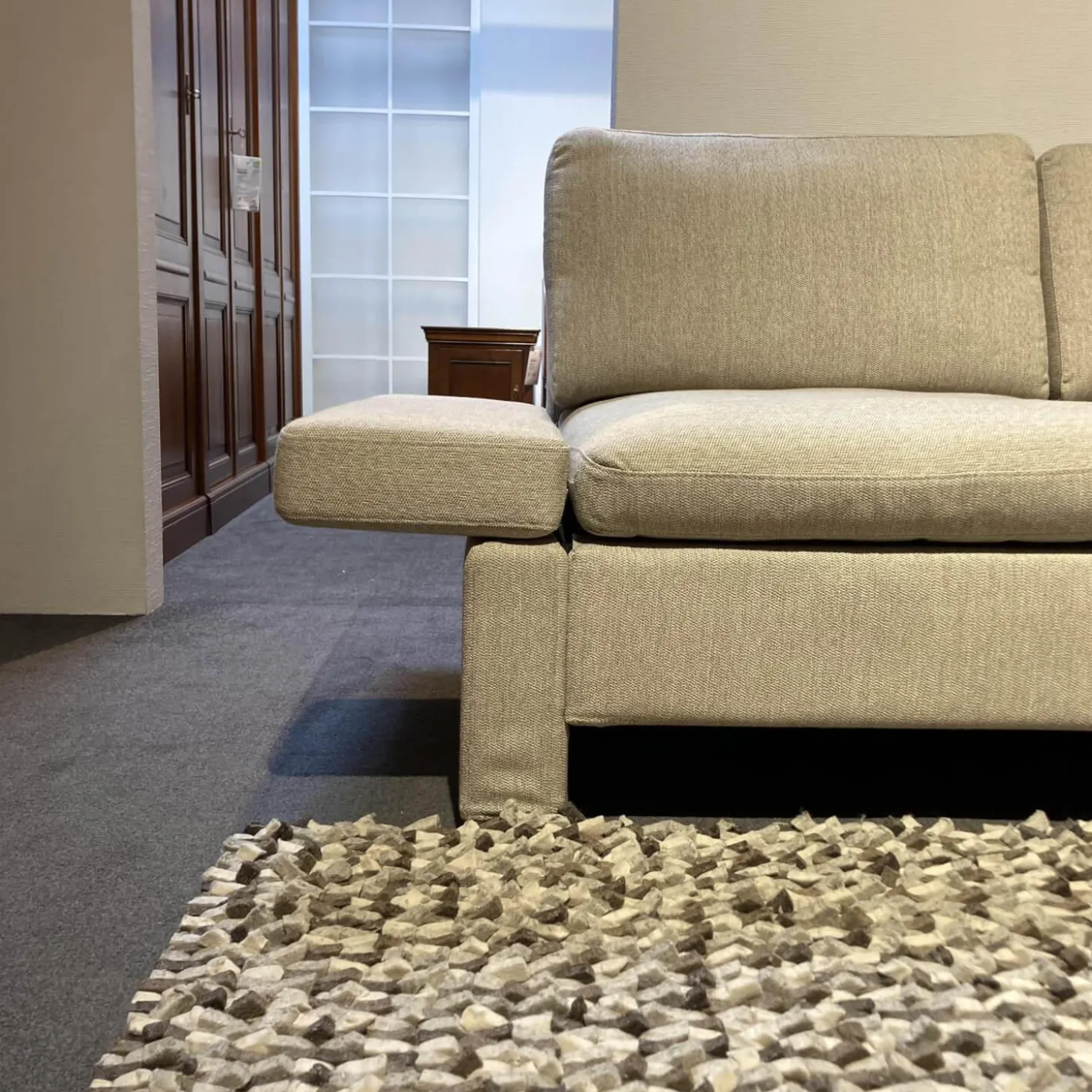 Ecksofa Alba Stoff 3360 Beige Mit Klappbaren Armteilen