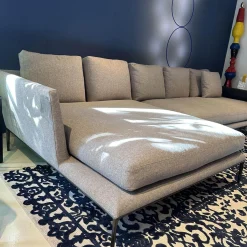 Ecksofa Atoll Bezug Stoff Edit Steingrau Füße Verchromt Schwarz Lackiert Inklusive Sofakissen Rolle