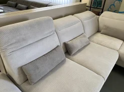 Ecksofa Breda Cord Stoff Rebbit Silver Silber Füße Schwarz Matt Inklusive Verstellungen Und Nierenkissen