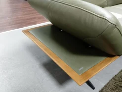 Ecksofa Calmo 1 Leder B Bonito Canna Grün Massivholzrahmen Wildeiche Gestell Metallkufe Schwarz Pulverbeschichtet