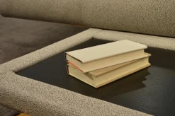 Ecksofa Cara Stoff Weißgrau 26.202 mit Holz-Ablage Schwenkbar