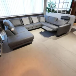 Ecksofa Cassius Stoff Galero Slate Grau Kufe K001 Schwarz Mit Kopfstützen Und WallAway Funktion