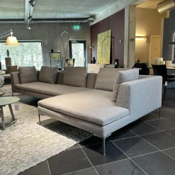 Ecksofa Charles Stoff Esopo 2522151 Hellgrau Füße Aluminium Poliert mit Kissen