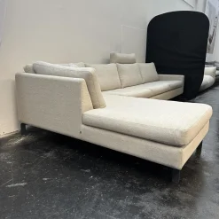 Ecksofa Conseta Bezug Stoff 8081 Muschel Grau Schmalfüße Anthrazit inklusive Kopfstütze