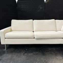 Ecksofa Conseta Bodenfrei Stoff 7149 Weiß Schmalfüße F04 Feinstruktur Stahl Mit Filtgleiter