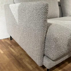 Ecksofa Cuneo 60 Bezug Stoff Verati Silvera 19 Greige Grau Metallfüße Schwarz Lackiert