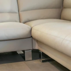 Ecksofa Esparo 400 Bezug Leder I 43.210 Creme Kufen 8 HG Mit Kopfstütze Und Armlehnkissen