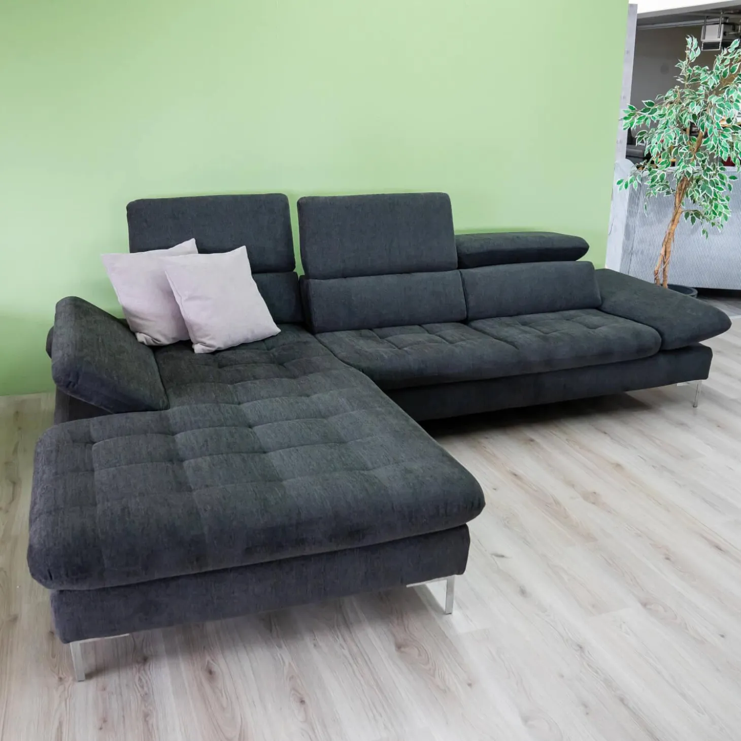 Ecksofa Family Style Stoff Guard Graphit 66 Metallfüße 4.26 Silber Inklusive Verstellungen