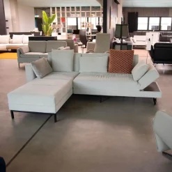 Ecksofa Four Two Soft Stoff 4430 90 Grau Beige Füße Schwarz Mit Tischmodul Schwarz Lackiert Und Schlaffunktion