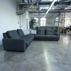 Ecksofa Grand Suite Bezug Stoff Sonora 7869 Basalt Anthrazit Sockel Buche Schwarz Lackiert