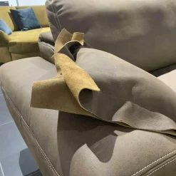 Ecksofa Hennessie Leder A-India Muskat Schwertkufe Nickel Satiniert