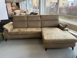 Ecksofa Lava Stoff Mikrofaser Gringo Olive Grün Grau Fuß Schwarz Mit Armteilverstellung Kopfteilverstellung Und Elektrisch Verstellbarer Sitzvorzug