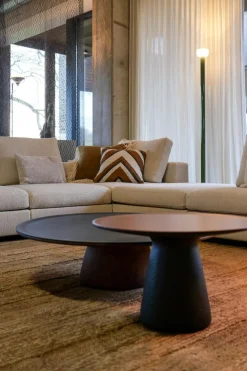 Ecksofa Living Landscape 755 Bezug Curly Ivory 02CU Beige Creme Sockel Massivholz Buche Schwarz Lackiert Ohne Sessel Couchtische Dekoration Sowie Lampen