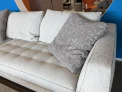 Ecksofa Lucrezia Soft Stoff Solaris 300 Tortora Beige mit 5 Kissen