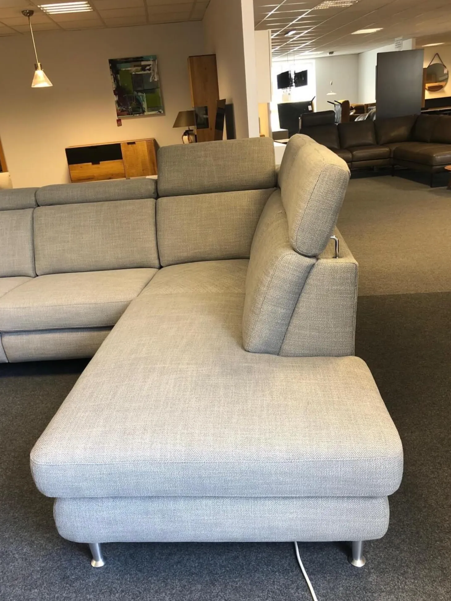Ecksofa Modell 1073 Stoff Picasso Stone Metallfüße Aluminium Rund Glänzend mit Verstellfunktionen