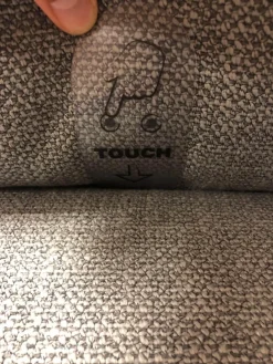 Ecksofa Modell 1043 Stoff Picasso Stone Grau PG 3 mit Kopfstütze und Nierenkissen