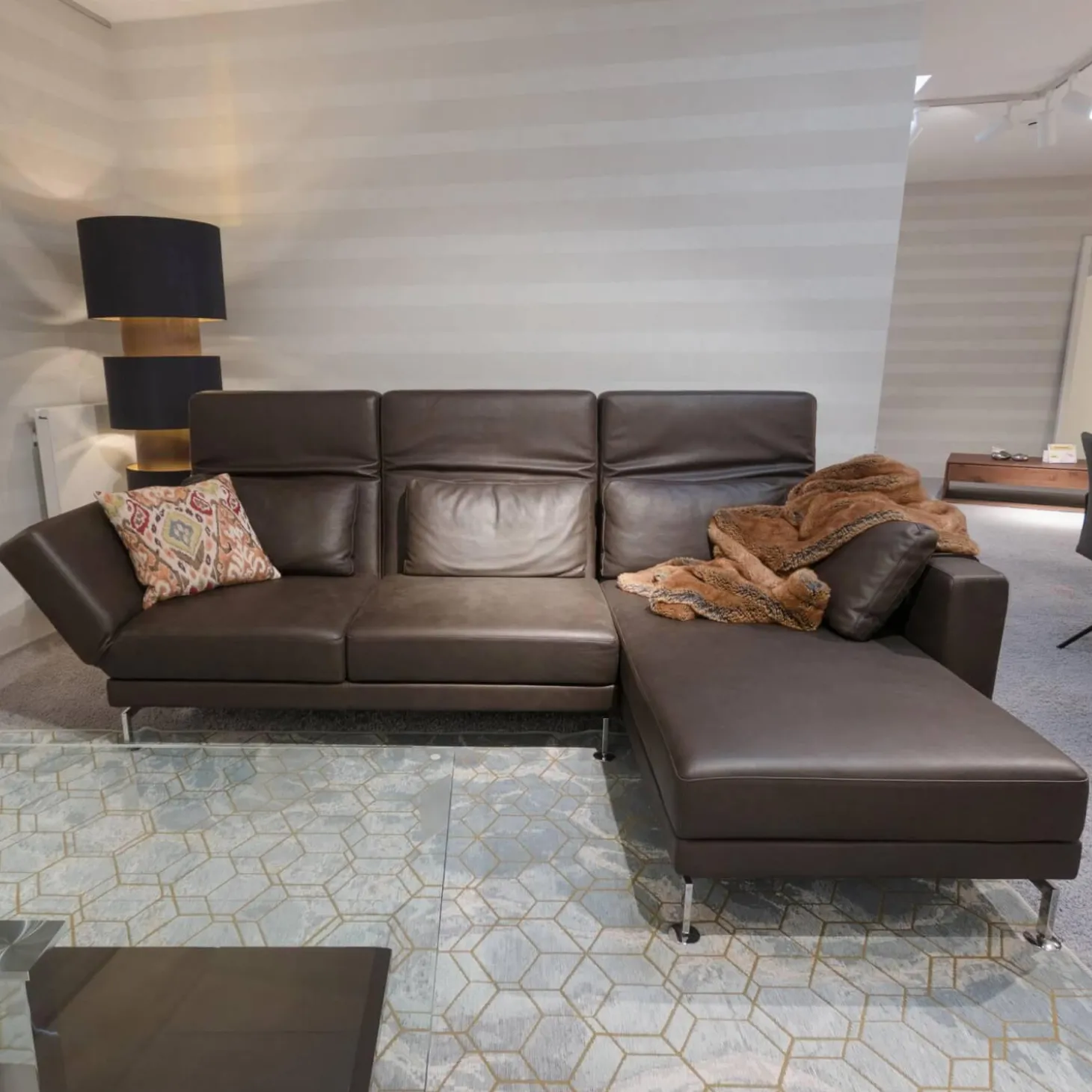 Ecksofa Moule Leder Taron 5668 0022 Braun Kufen Chrom Verstellbar