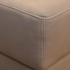 Ecksofa Moule Medium Bezug Leder Taron 5668 0095 Grau Kufen Schwarz Pulverbeschichtet Mit Verstellbarer Rückenlehne