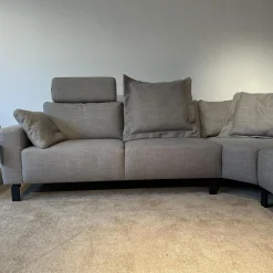 Ecksofa MR 4530 Bezug Stoff Picasso Taupe Grau Metallfuß 192 Schwarz Inklusive Kopfstütze Und Kissen