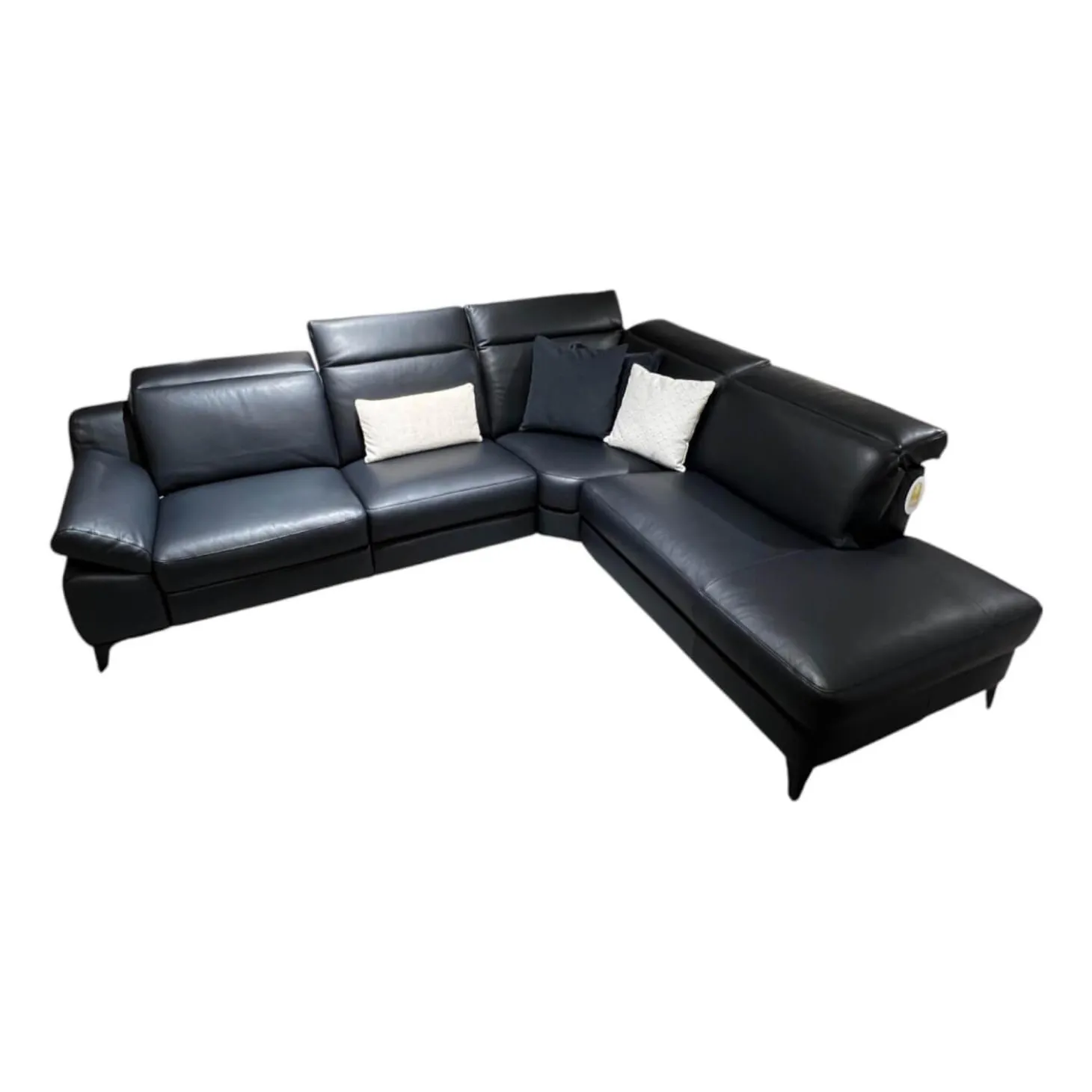 Ecksofa MR9120 Leder Montana Night Schwarz Füße Metall Schwarz Inklusive Kissen
