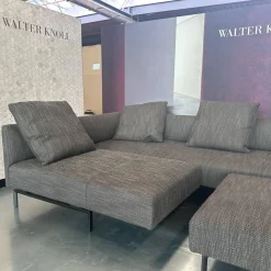 Ecksofa Muud Stoff Bogar 7830 Nightshade Grau Kufen Metall Matt Schwarz Pulverbeschichtet Mit Hocker