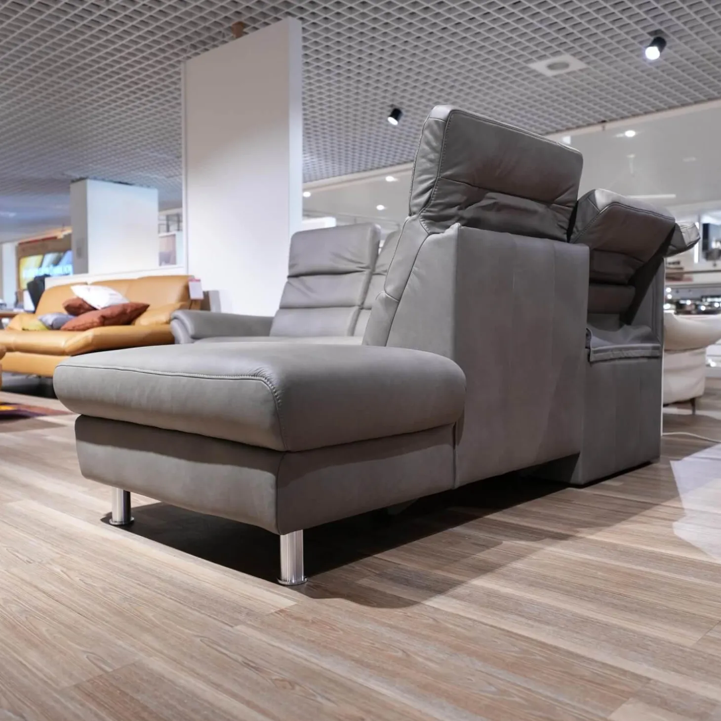 Ecksofa Relaxa 5 5 Leder Evita Smoke Grau Fuß Alusäulen Inklusive Drehsessel Komfort 3.0