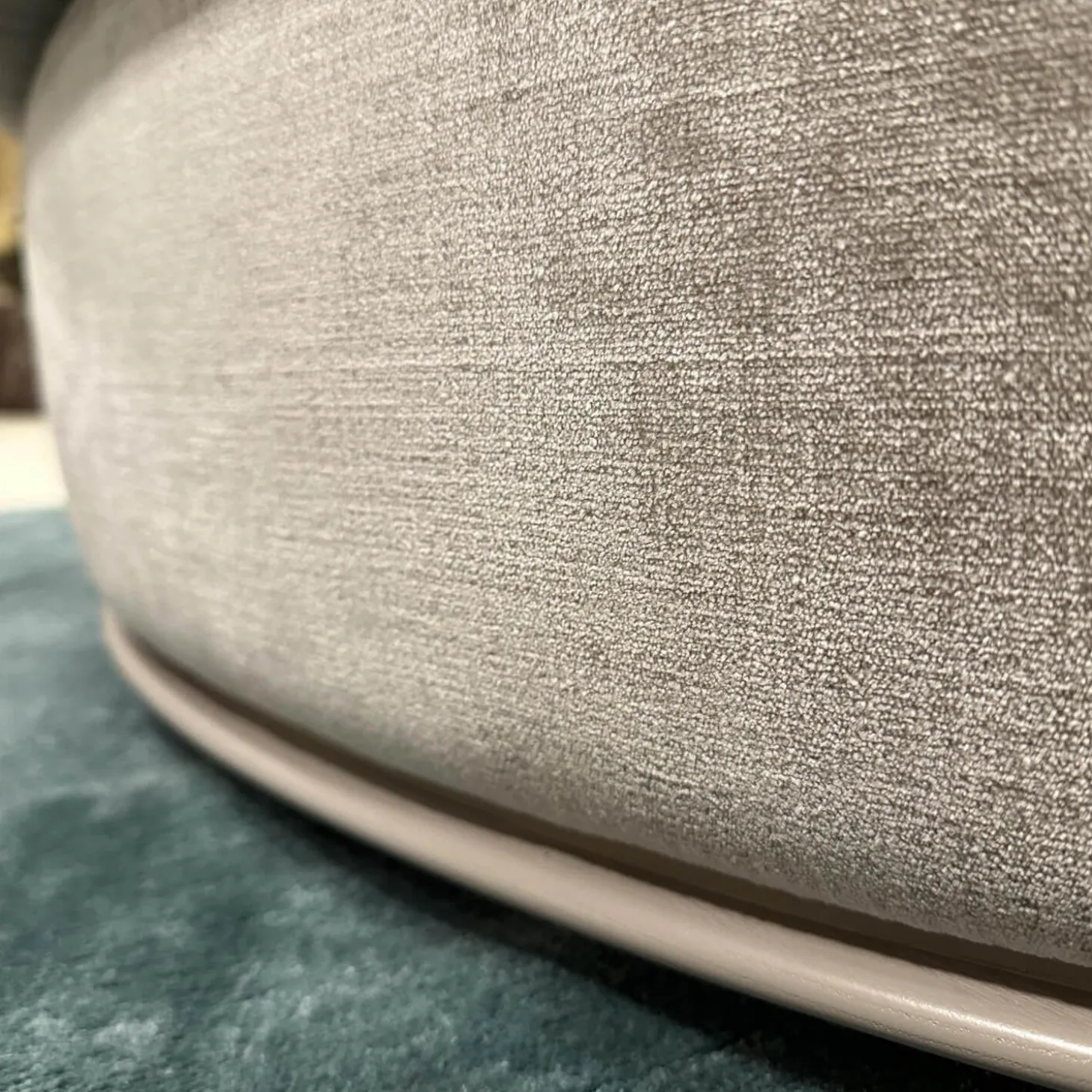 Ecksofa Sofalandschaft Inspiration Stoff Fame Beigebraun Sockelrahmen Holz