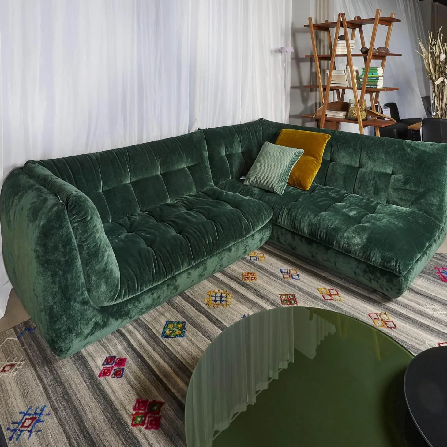 Ecksofa Soulmate Stoff Phil Dunkelgrün Mit Kissen Stoff Gray Dunkelgrün Und Phil Curry Orange Braun