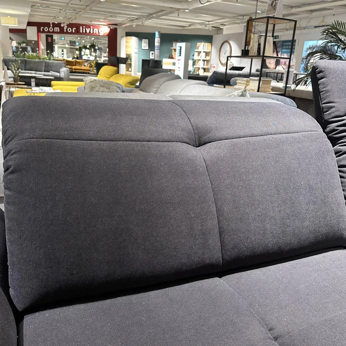 Ecksofa Stoff Cavallo Beage 06 Grau Metallfuß Schwarz Matt