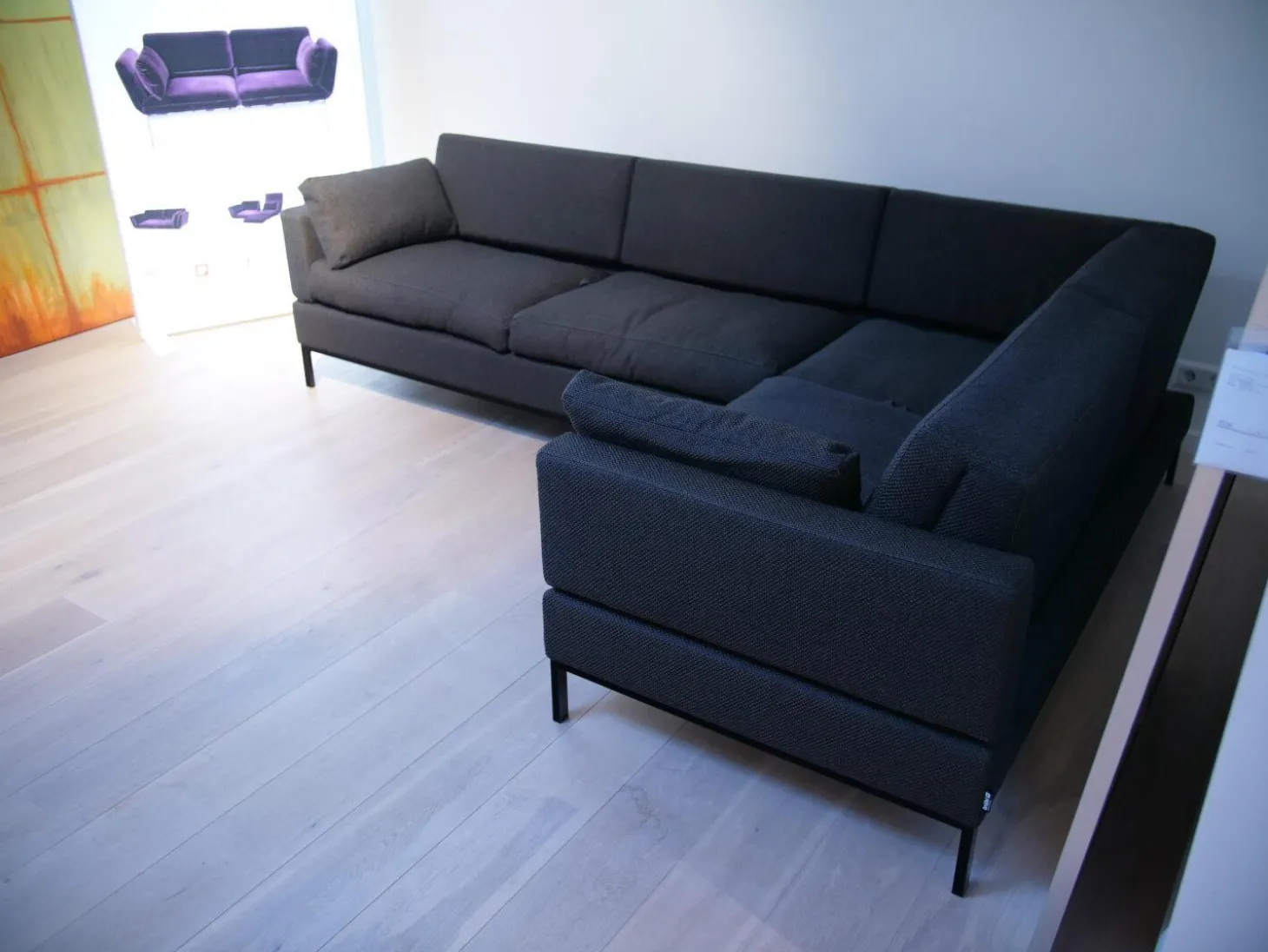 Ecksofa Tomo Soft Bezug Stoff 4491 0096 Dunkelgrau Untergestell Schwarz Matt