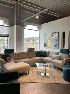 Ecksofa Wohnlandschaft Barcley Stoff City IV 84 Clay Grau Metallfüße Schwarz Mit Klappbarer Armlehne