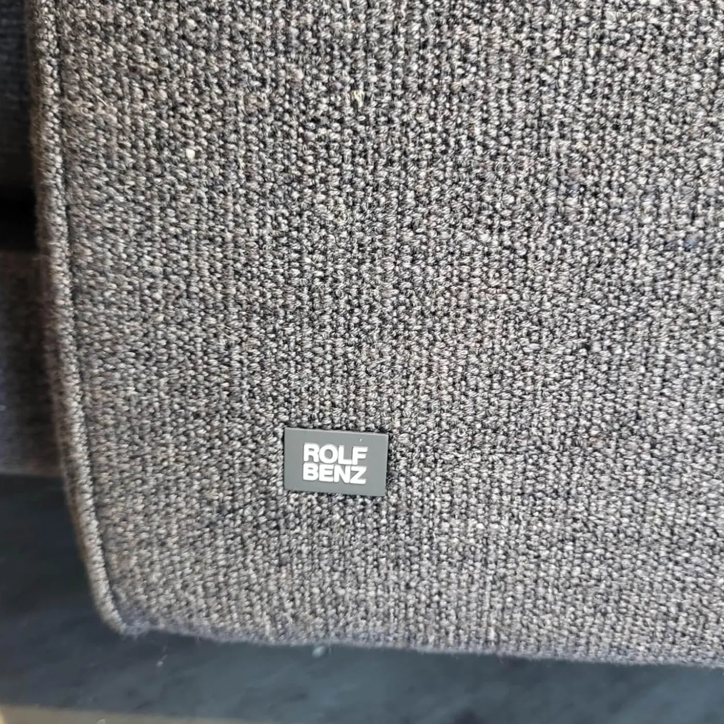 Ecksofa Wohnlandschaft Onda Bezug Stoff 05.464 Eisengrau Füße Massivholz Eiche Schwarz Gebeizt Inklusive Kissen