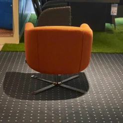 Einzelsessel CL 113.15 Stoff Ploegwool 14 Mit Kreuzfuß