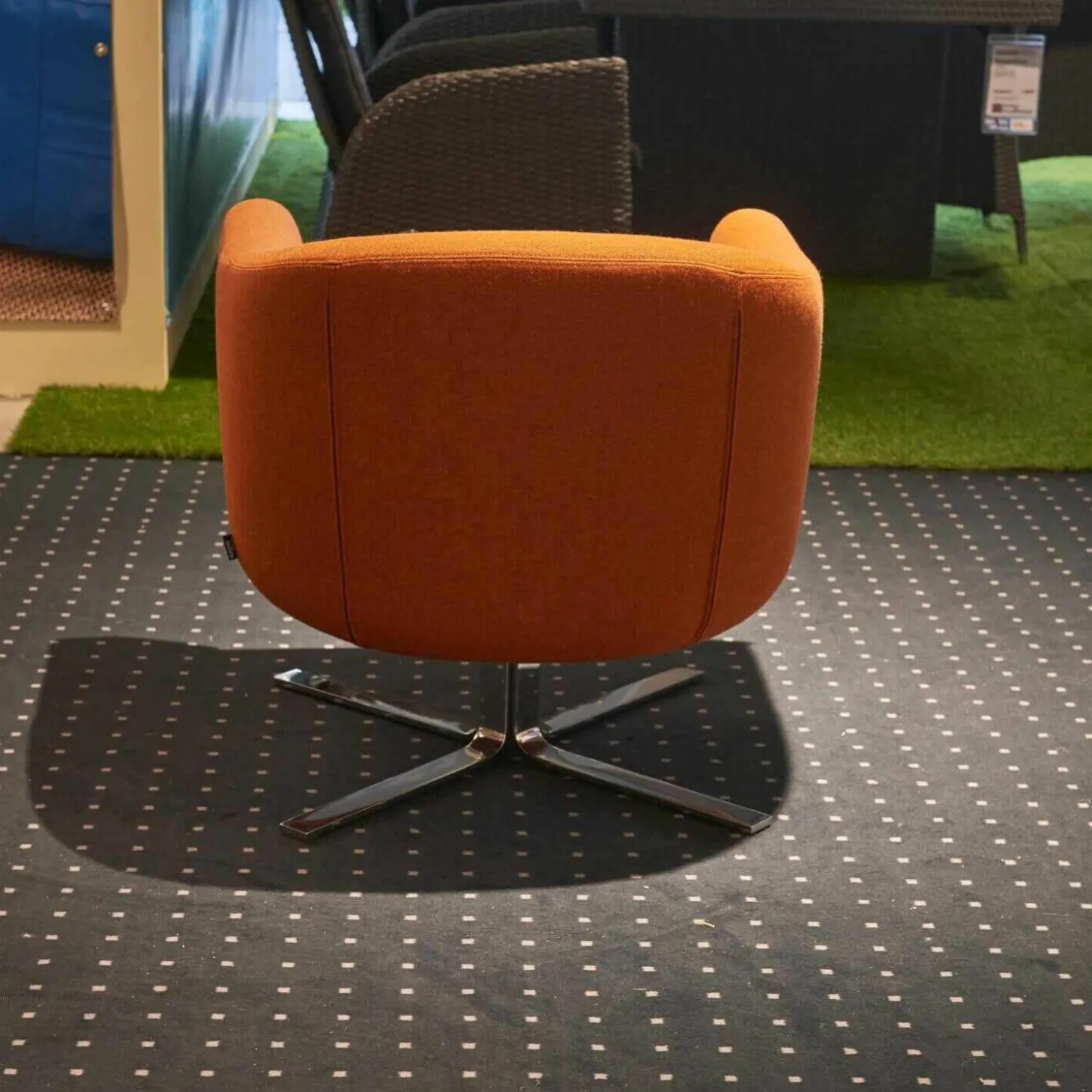 Einzelsessel CL 113.15 Stoff Ploegwool 14 Mit Kreuzfuß