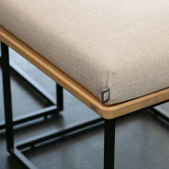 2-er Set Couchtisch Tischplatte Massiv Eiche Farblos Lackiert Gestell Stahl Lack Matt Verkehrsschwarz RAL 9017 ohne Kissen