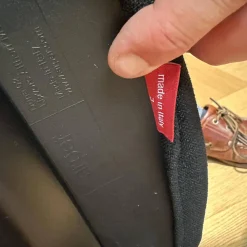 2-er Set Drehsessel Duna 02 4217 Stoff Jet Fidvi Schwarz Schale Polypropylen Spinnenfuß Aluminium Lackiert