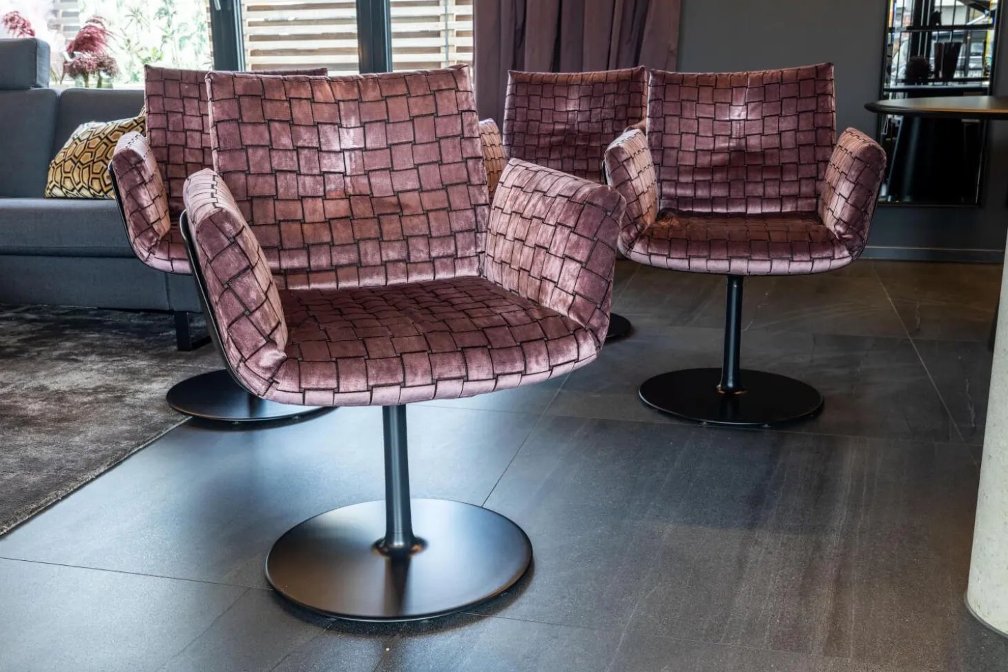 4er Set Drehstuhl Alvo Stoff Ardecora IL Veneto 15439446 Violett Mit Armlehnen