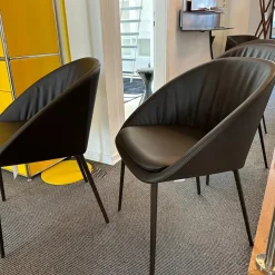 4er Set Schalenstuhl DAN 2042 Leder I 740013 Braun Gestell Dunkelbronze Eloxiert Mit PVC Gleitern