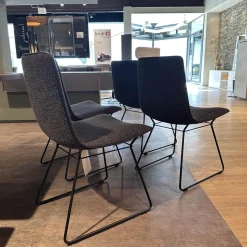 4er Set Stuhl Amelie Stoff Sahco Safire 0002 Grau Schwarz Drahtgestell Tiefschwarz