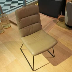 2er Set Stuhl Arva Light Leder Sauvage Schlammgrau 8103 Braun Grau Drahtkufengestell Struktur Schwarz M02