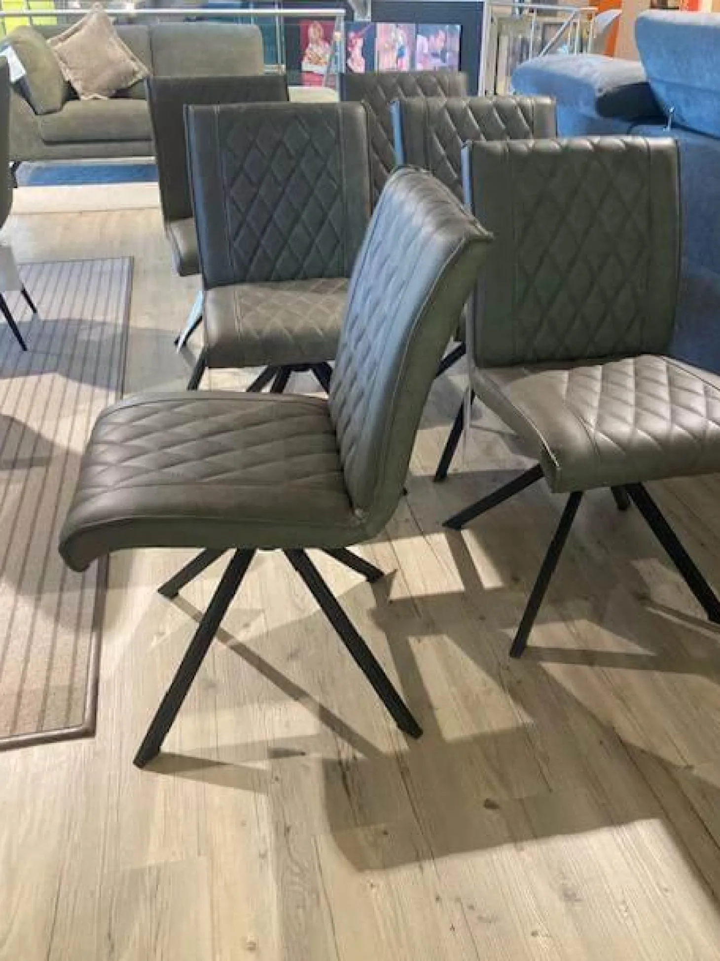 6er Set Stuhl Cambridge Leder Rebound 401 RBND Taupe Grau Gestell Metall Schwarz Pulverbeschichtet