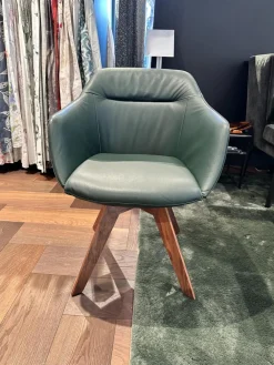 2er Set Stuhl Cara Leder Normandie Grün Holzgestell Massiv Nussbaum Geölt