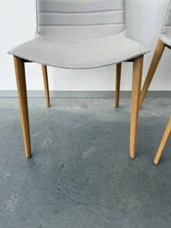 2er Set Stuhl Catifa 46 Stoff Kvadrat Steellcut Trio 105 Grau Gestell Eiche Natur L22