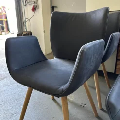 8er Set Stuhl Kasaar Leder Novera 0523 Black Off Schwarz Gestell Knorrige Eiche Natur Geölt