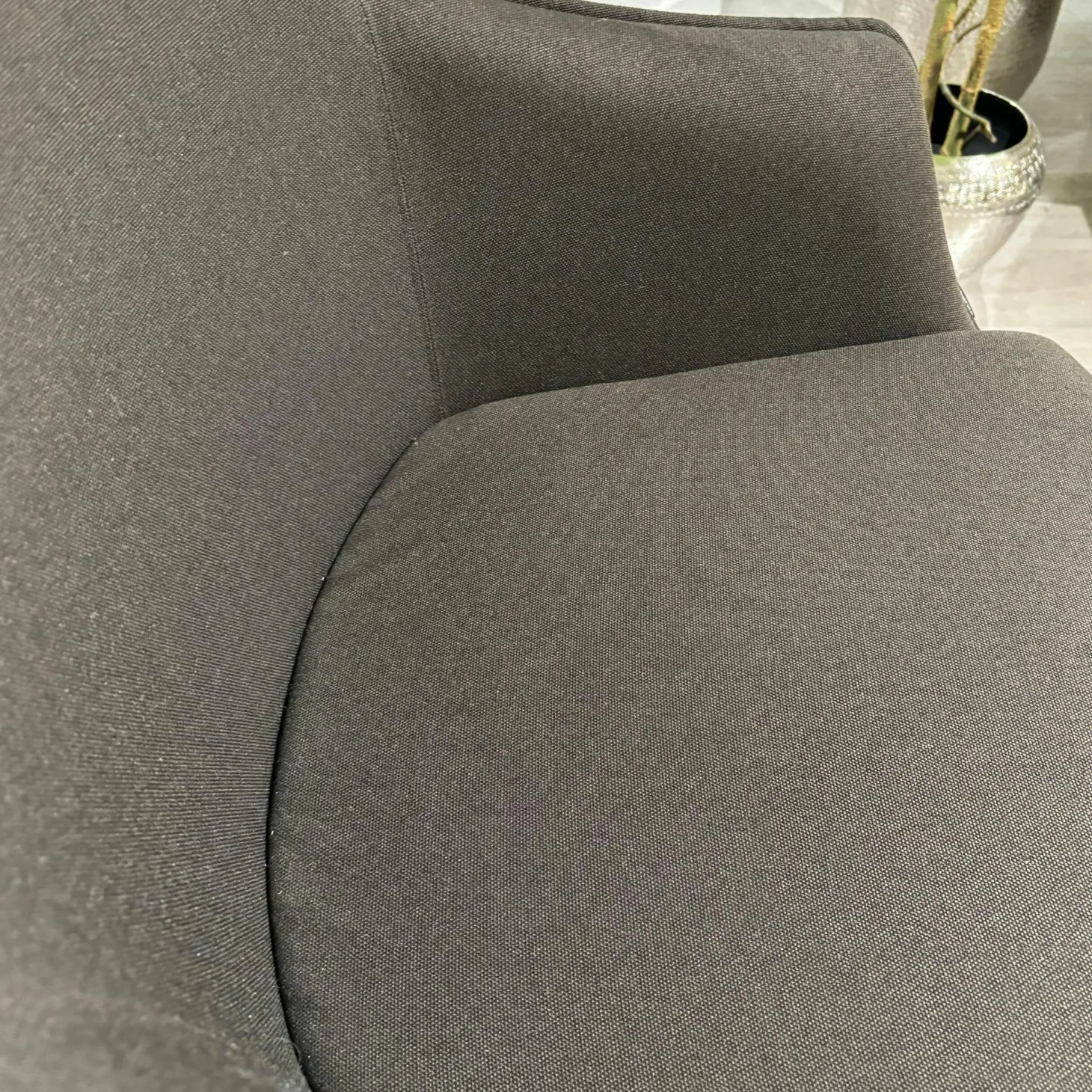 2er Set Stuhl Kedua Textilgewebe CO-11 Schwarz Grau Metallgestell Schwarz Drehbar