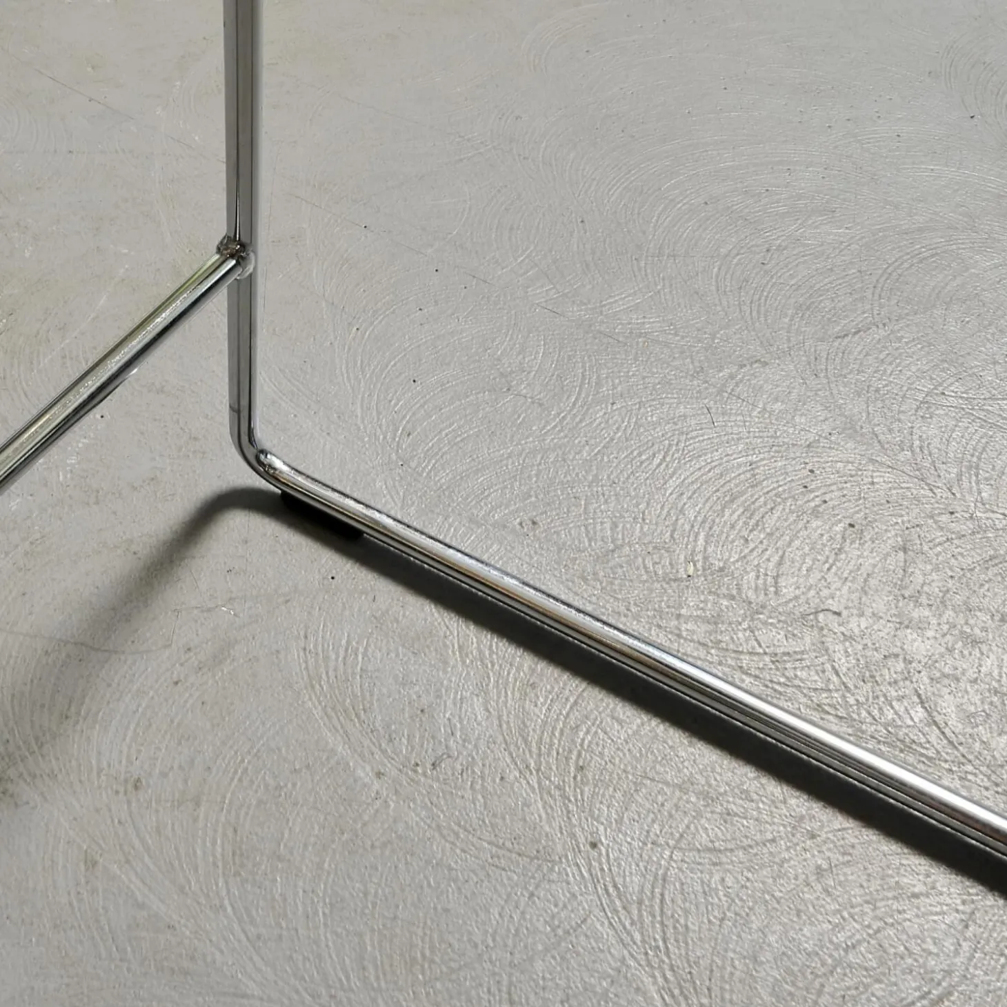 2er-Set Barhocker Wave Bezug Eco-Leder Schwarz Gestell Verchromt Inklusive Gleiter