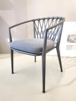 6er-Set Erica Armlehnstuhl Stoff Sitzkissen Grau Rückenkissen Mehrfarbig Blau Rot Grün Füße Metall Grau Pulverbeschichtet